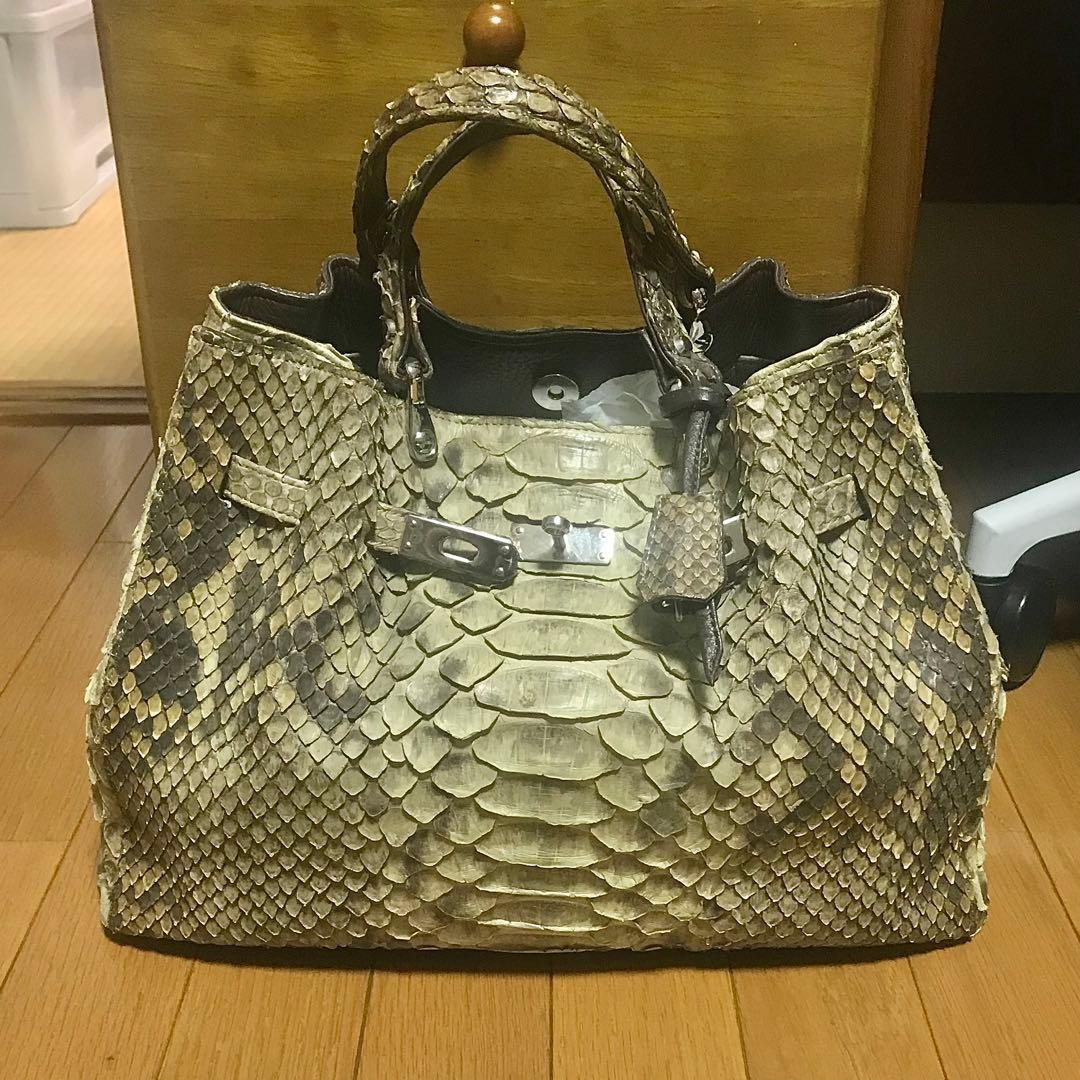 サンレミー　バッグ　高級パイソン