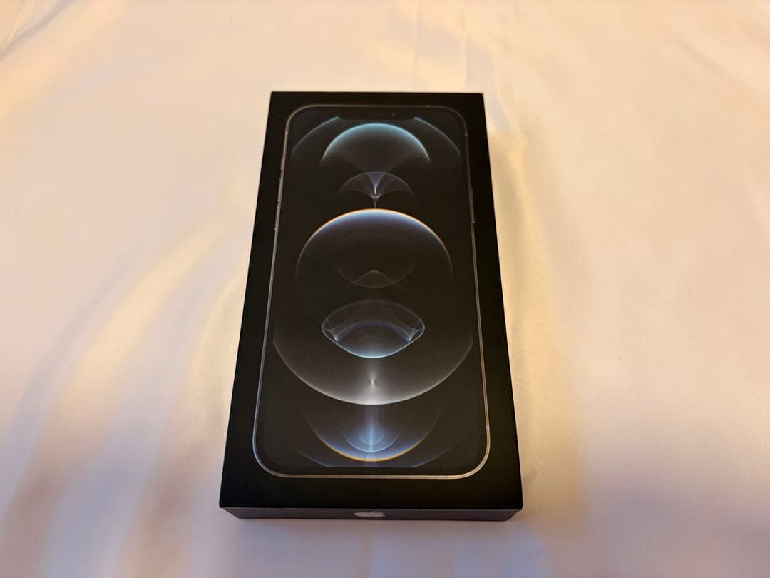 iPhone12 Pro Max 512G シルバー