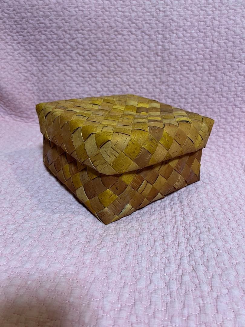 白樺　蓋付き箱　新品未使用