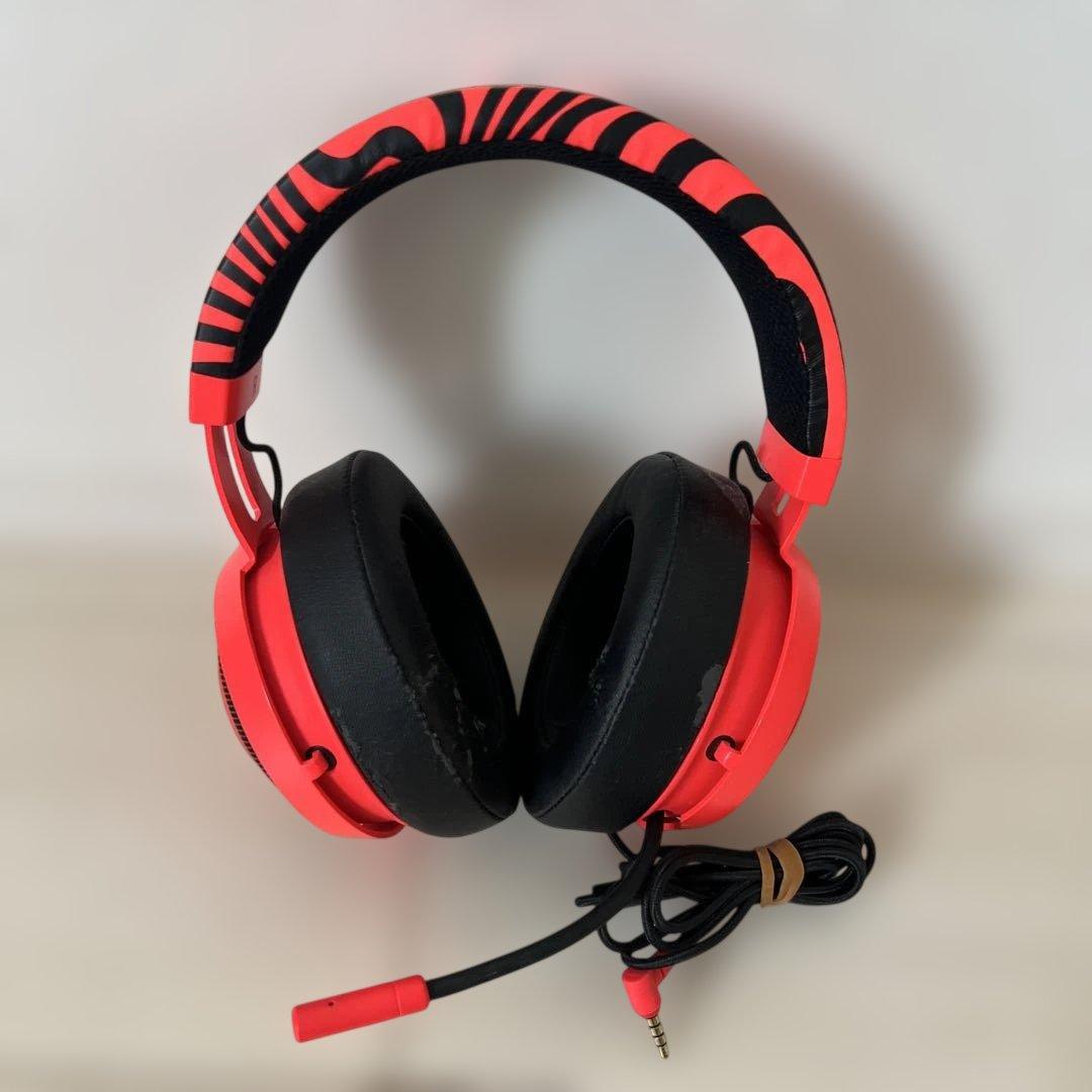 【激レア】Razer Kraken Pro V2 ゲーミングヘッドセット 赤
