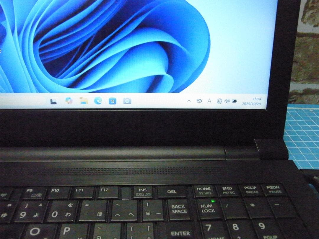 Windows11中古ノートパソコン 第5世代Corei5 Office搭載