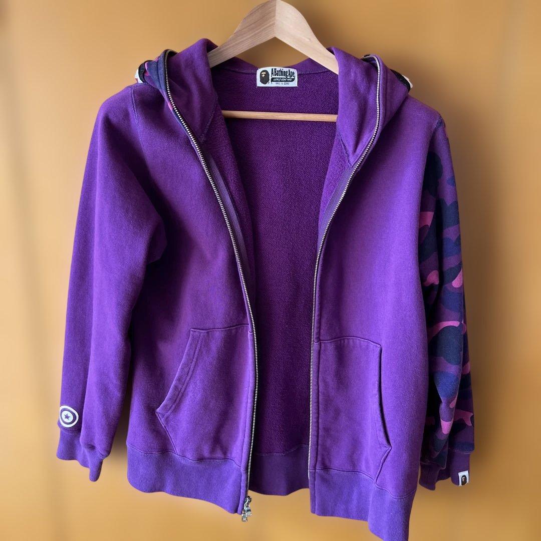 A BATHING APE シャークパーカー　パープル色　Mサイズ　美品