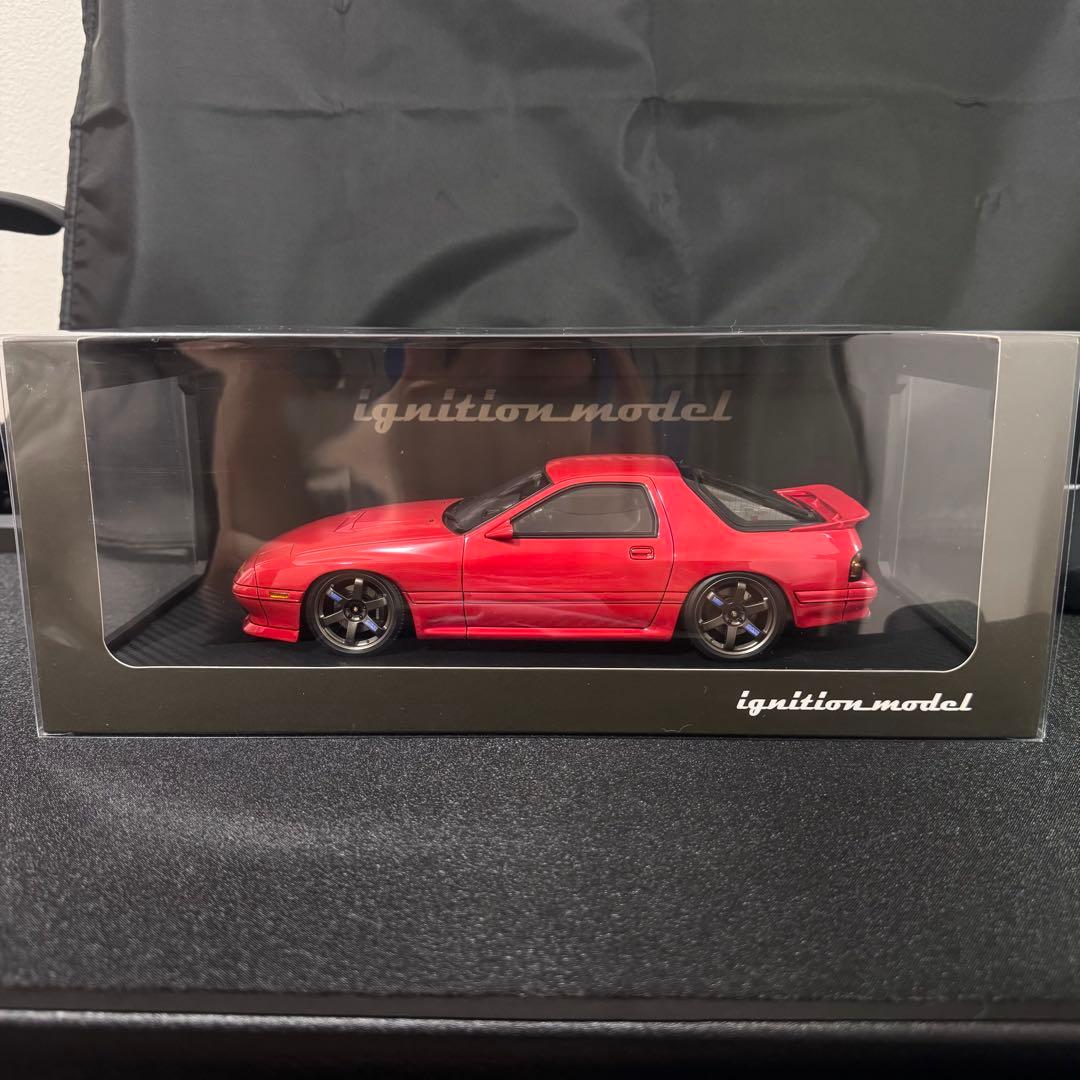 イグニッションモデル1/18 RX7 FC3S Red IG0218 廃盤レア