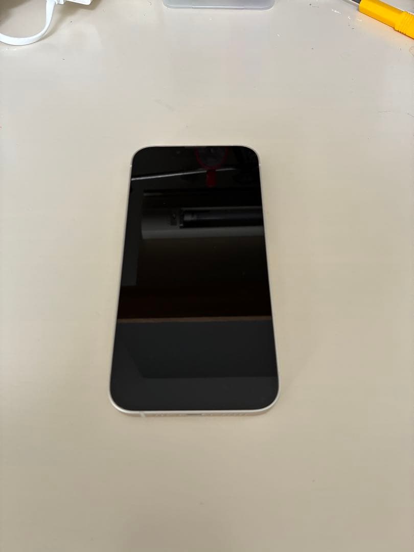 iPhone13 128GB スターライト