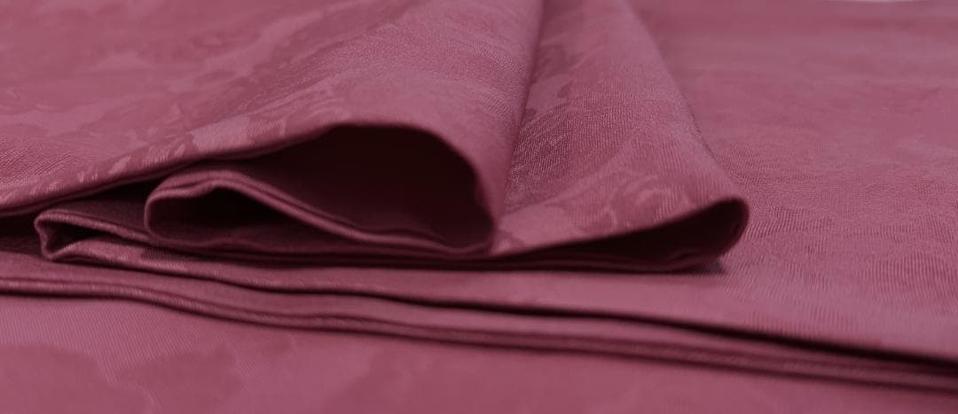 専用　京都小泉　ゴブラン刺繍薔薇柄着物　ローズ系　身丈１６６裄丈６８.５