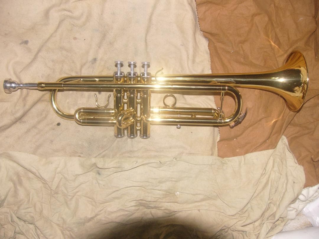 銘器種！CALIFORNIA USA ゴールド B♭管Tp（生産終了品・新古品級