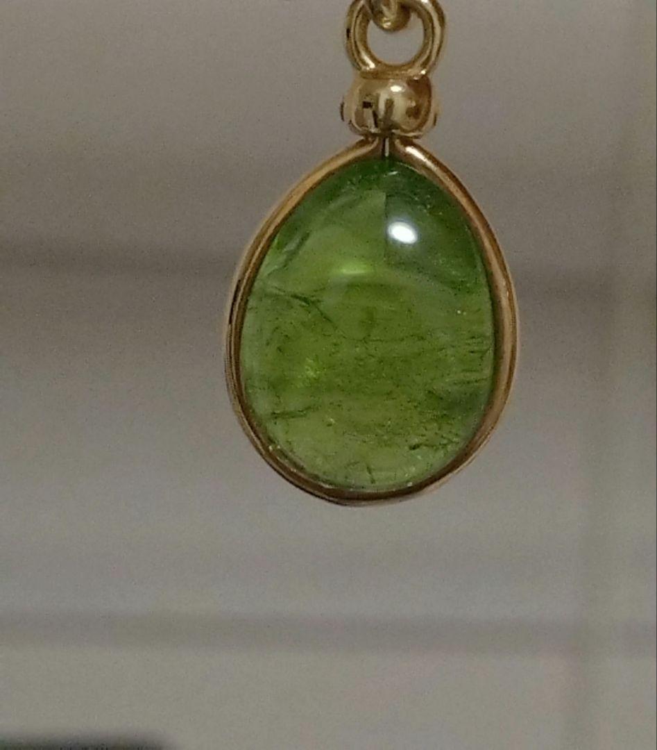 pomellato ペリドット　チャーム　ペンダントトップ　雫
