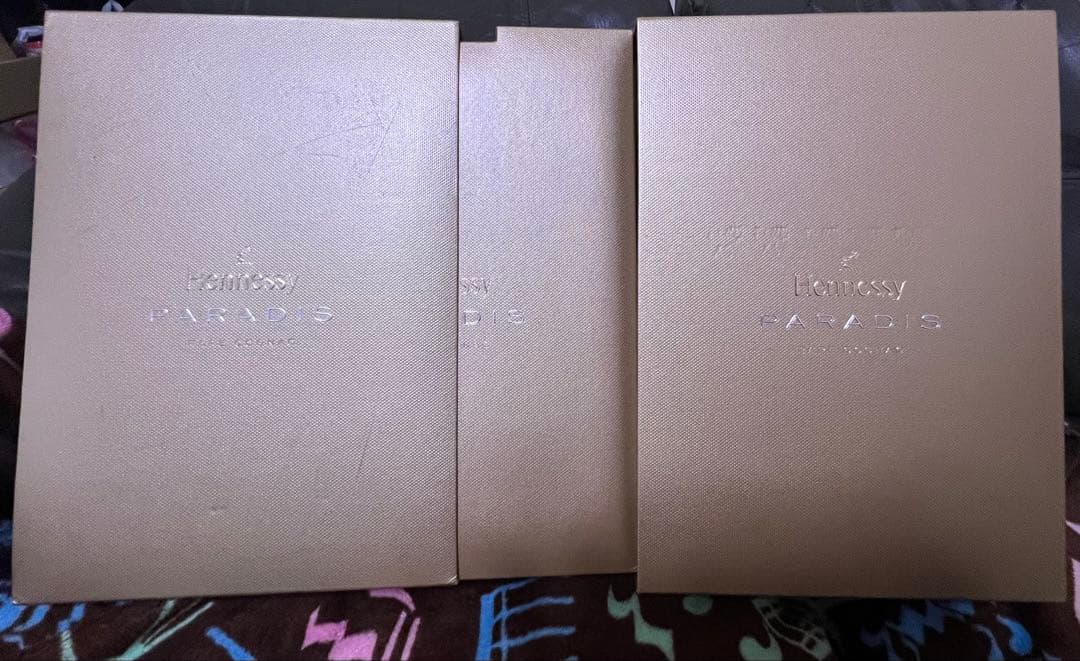 ヘネシー パラディ Hennessy PARADIS 空瓶 空箱 箱カバー