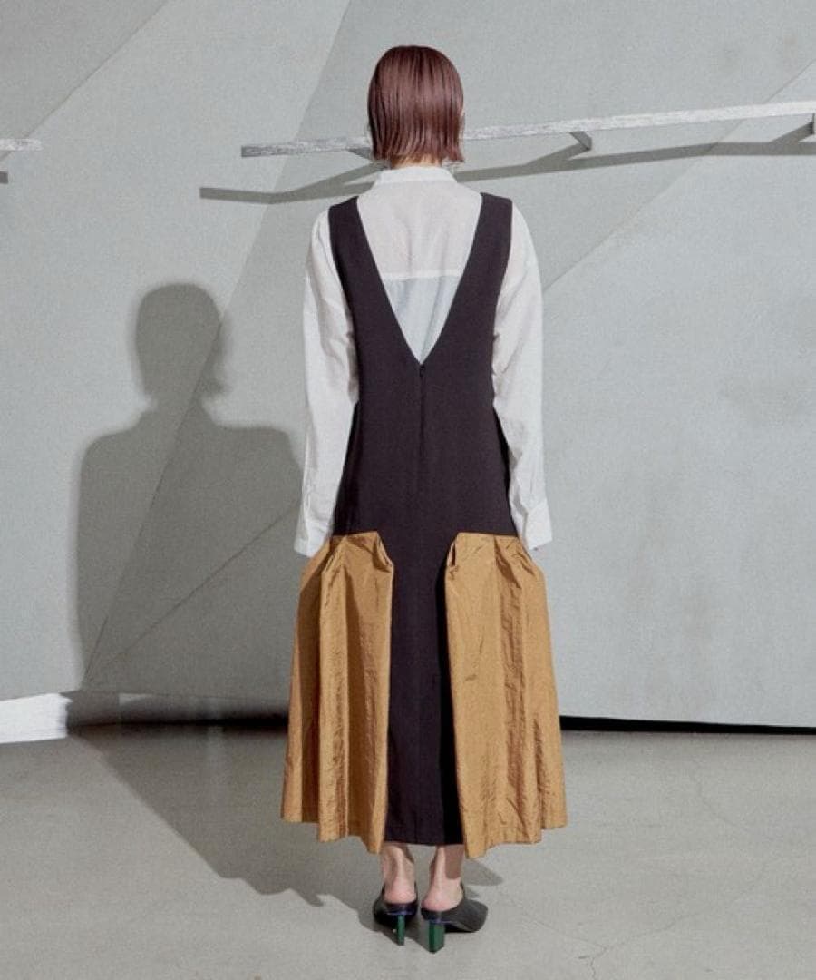 UN3D. ブロッキングミックスワンピース　ブラック　ジャンスカ アンスリード