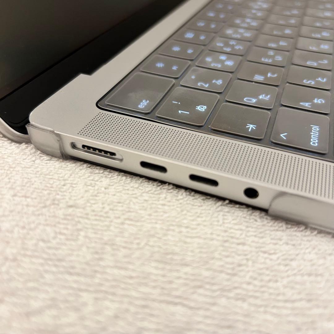 MacBook本体 MacBook Pro M1 Pro 16GB 512GB