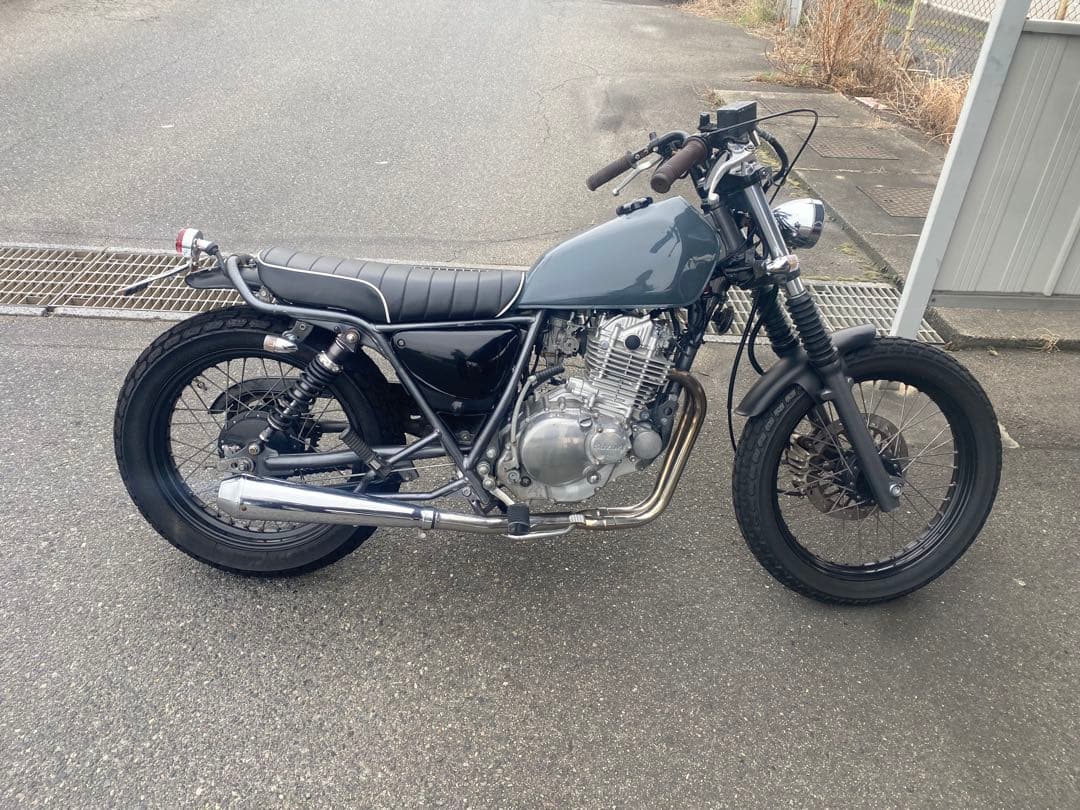 グラストラッカーBB NJ47A 純正タンク 燃料コック タンクキャップ付き