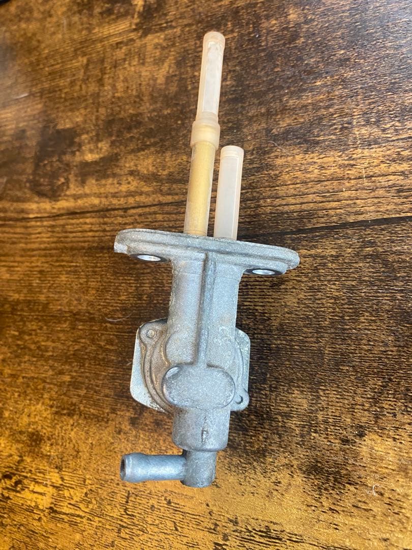 グラストラッカーBB NJ47A 純正タンク 燃料コック タンクキャップ付き