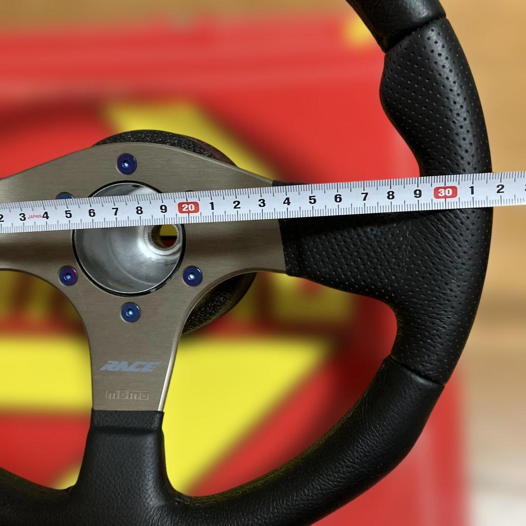 momoステアリング レース　32 組み立て