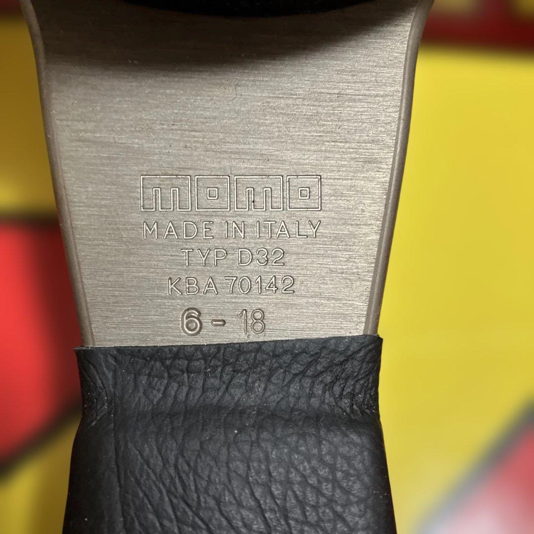 momoステアリング レース　32 組み立て