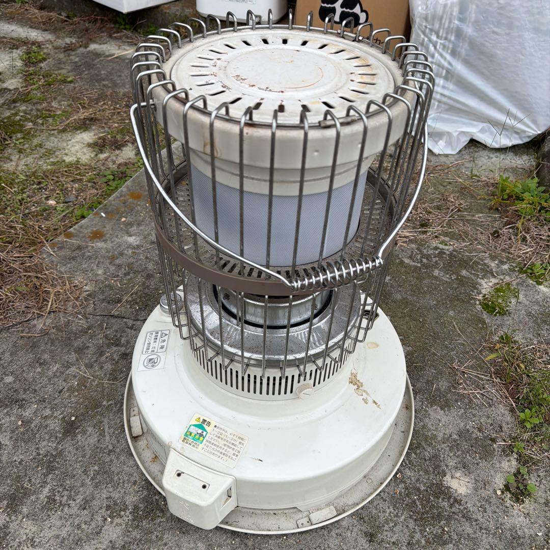 石油ストーブ ダイヤル式 ホワイト