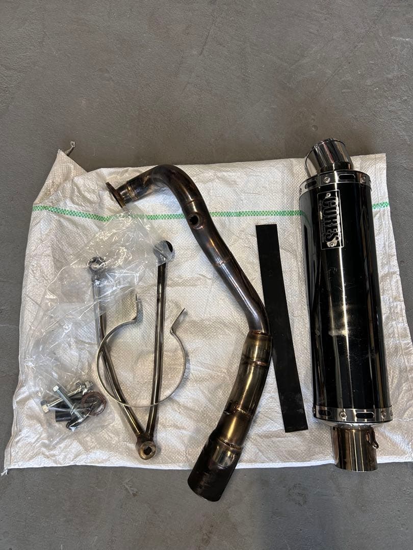 アドレスv125/g CORES®マフラー