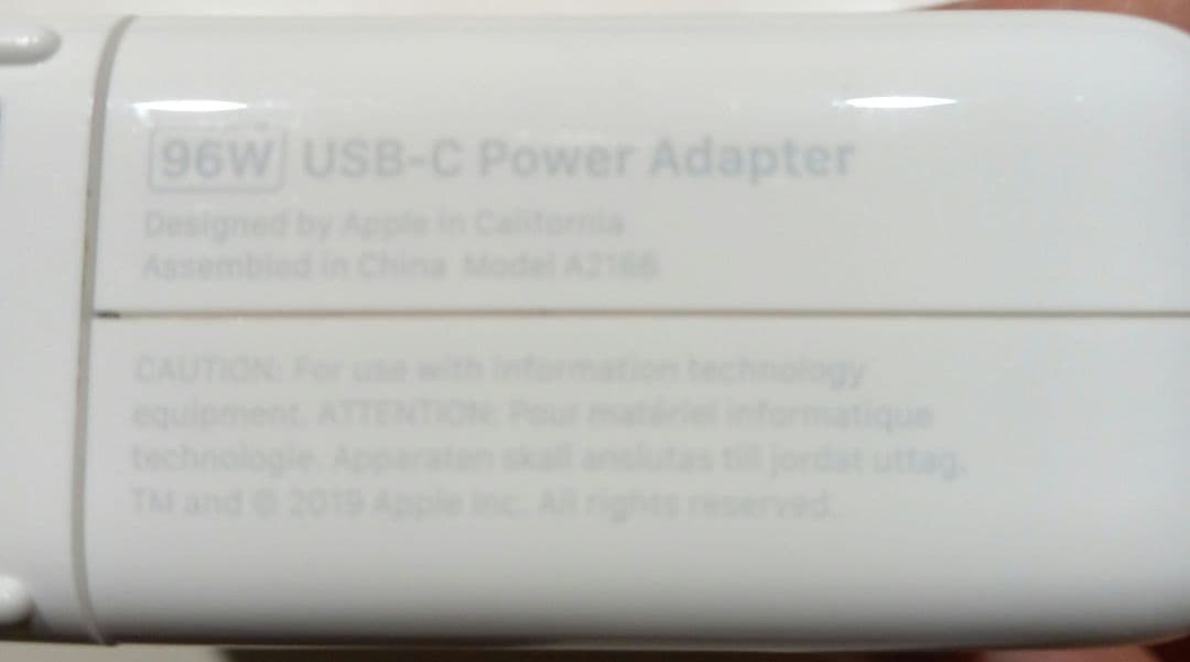 美★アップル純正アダプタ96wUSB-C POWER ADAPTER　充電コード