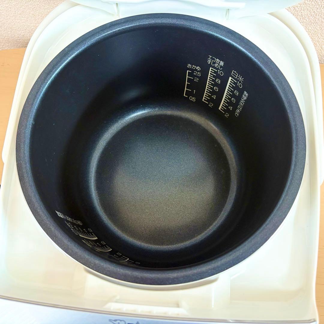 2023年製 象印 炊飯器 NL-DB18 2.5mm黒釜 一升炊き