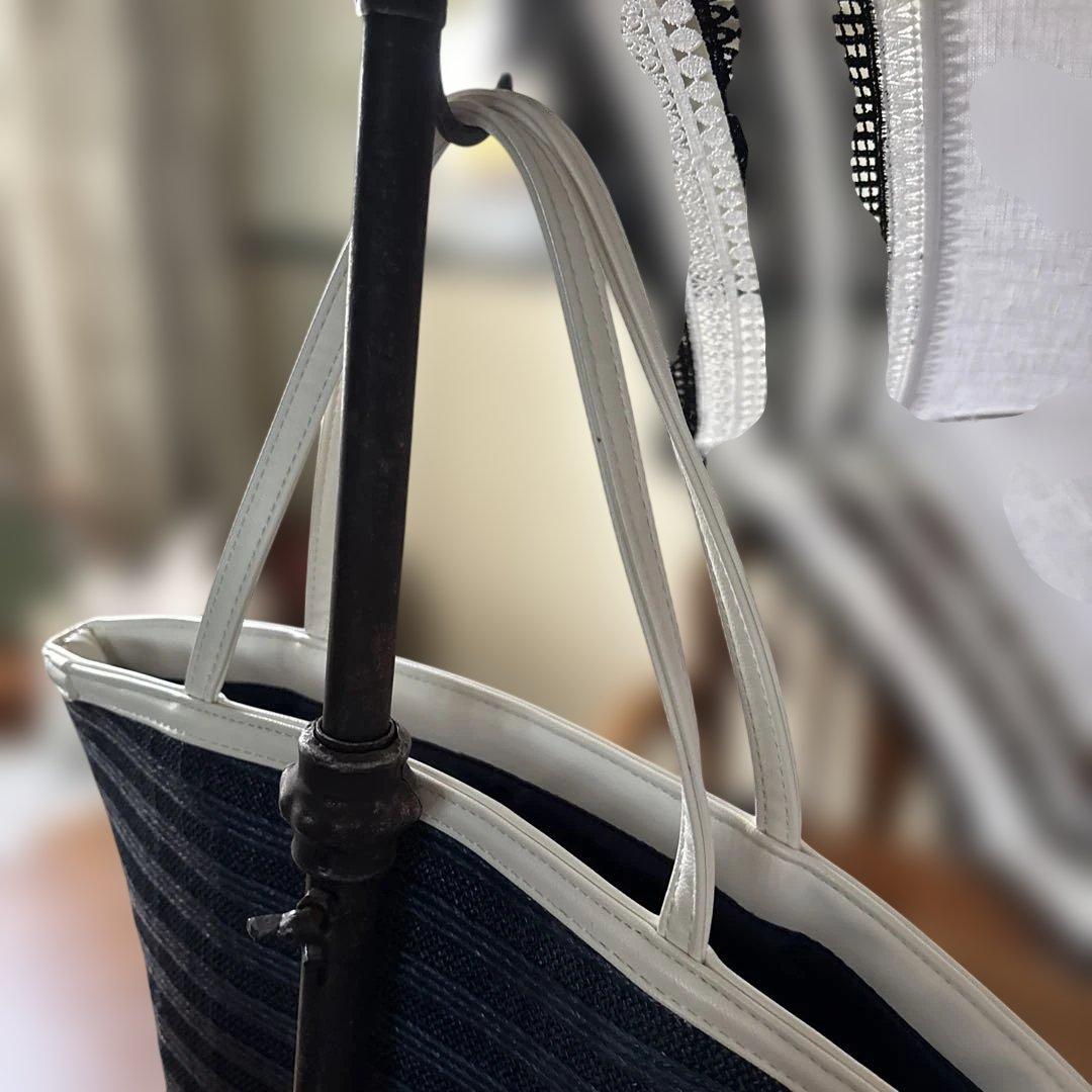 近沢レース　未使用　折りたたみ日傘 カゴバック