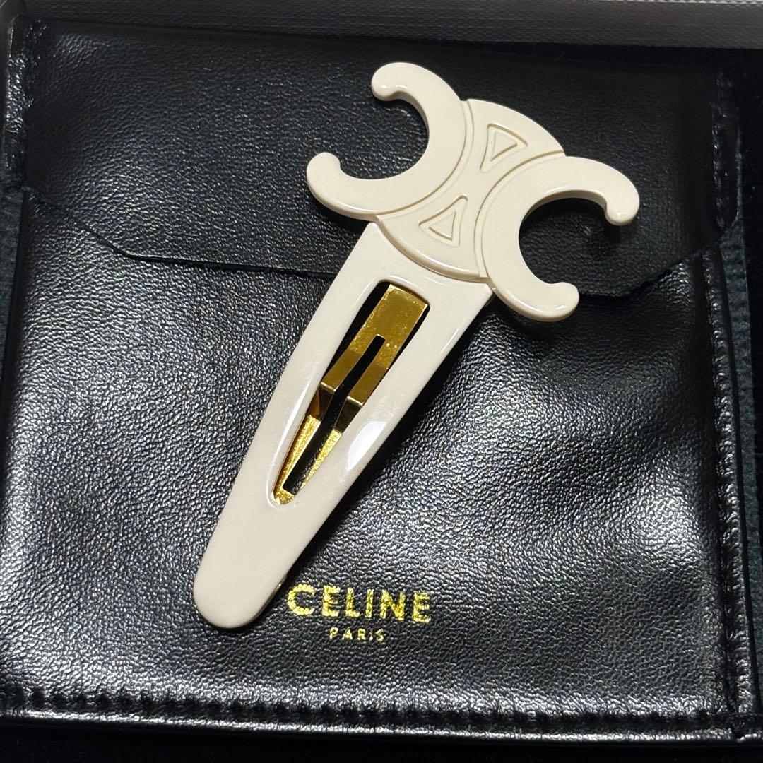 CELINE ラージ スナップ ヘアクリップ