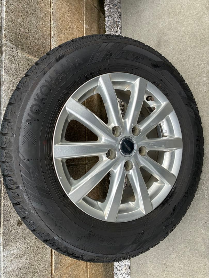 スタッドレス ig60 2023 16　ホイール付215/65R16 引取可