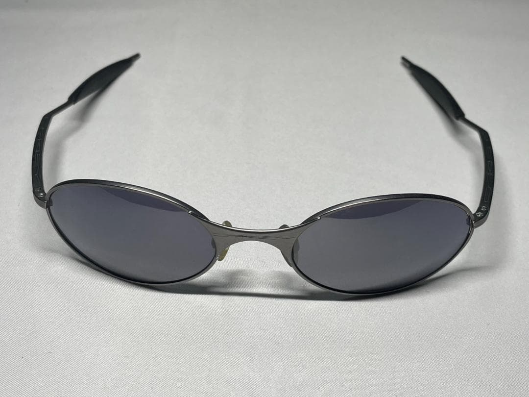 ＯＡＫＬＥＹ（オークリー）e-wire（イーワイヤー）初期モデル