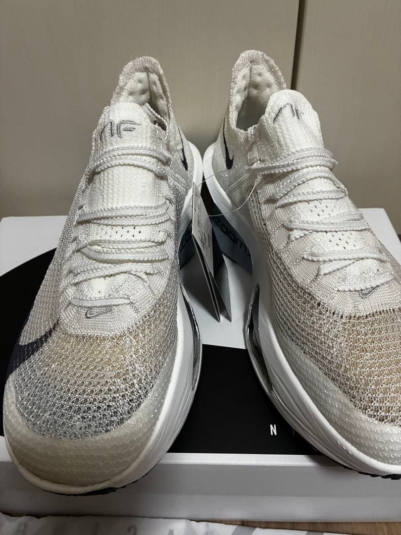NIKE ALPHA FLY アルファフライ3 28.5 新品　ホワイト
