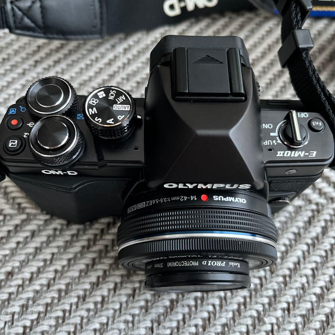 【期間限定】OLYMPUS OM-D E-M10 Mark II ブラック