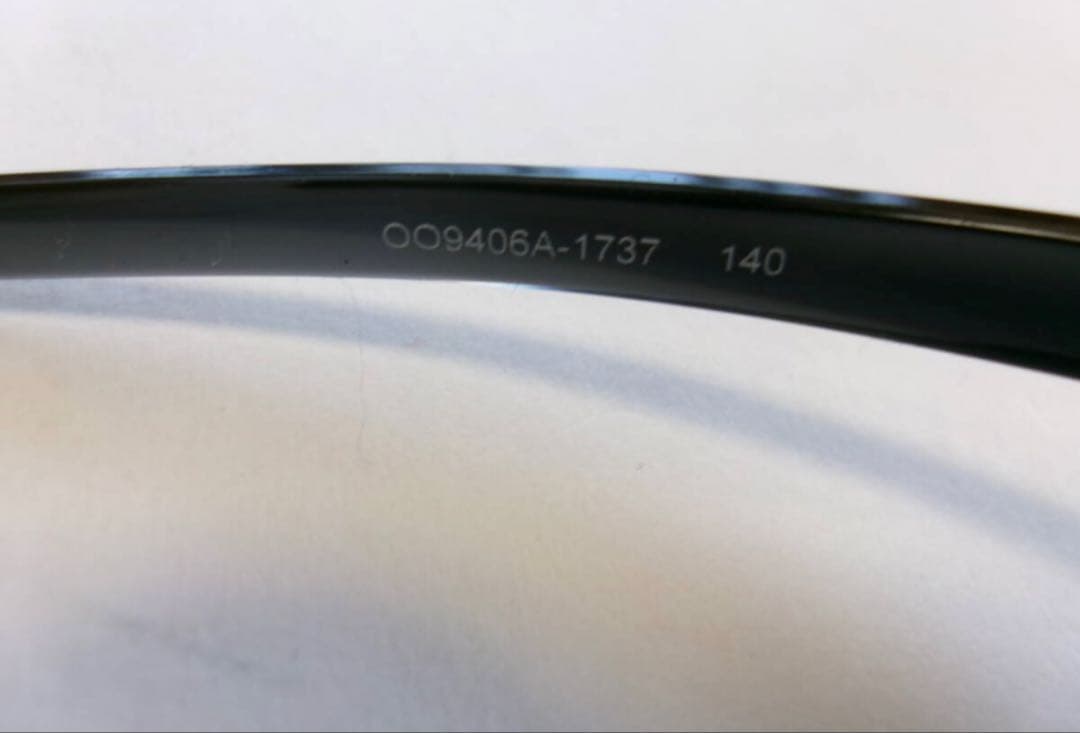 美品　オークリー　OAKLEY sutro サングラ　oo9406a