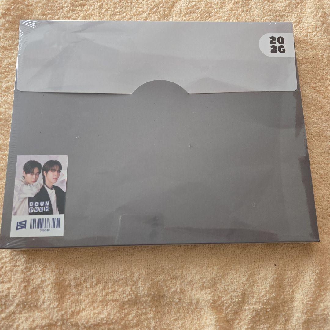 【新品未開封】GMMTV★BOUNPrem 2026カレンダー&ロモカードセット