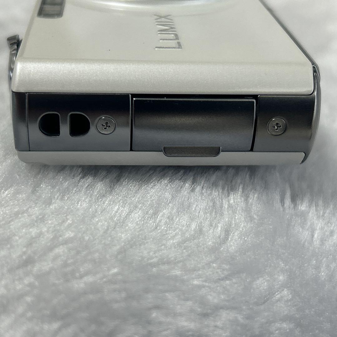 【美品】 Panasonic パナソニック LUMIX DMC-FX33 箱