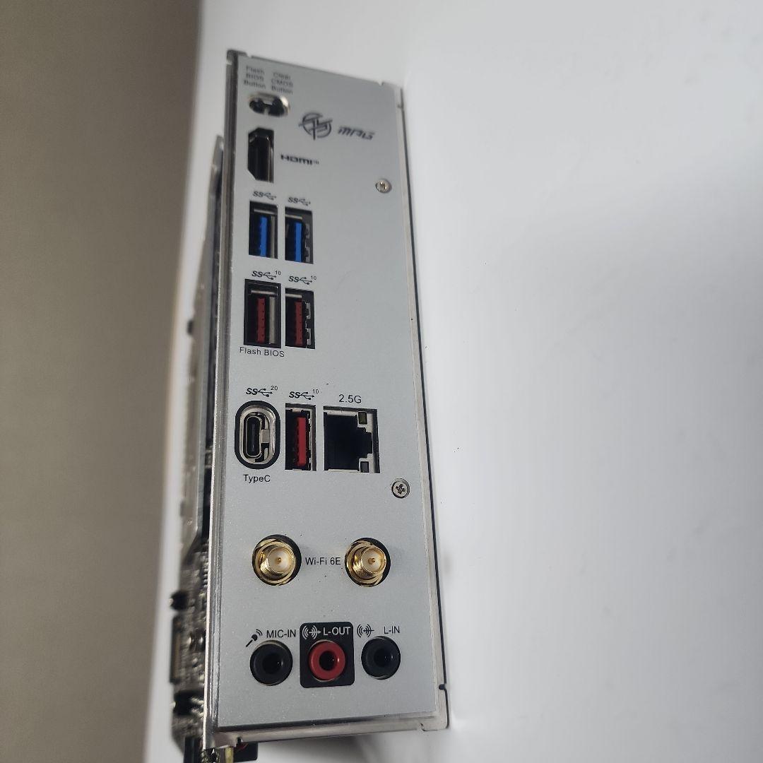 B650I EDGE WIFI マザーボード