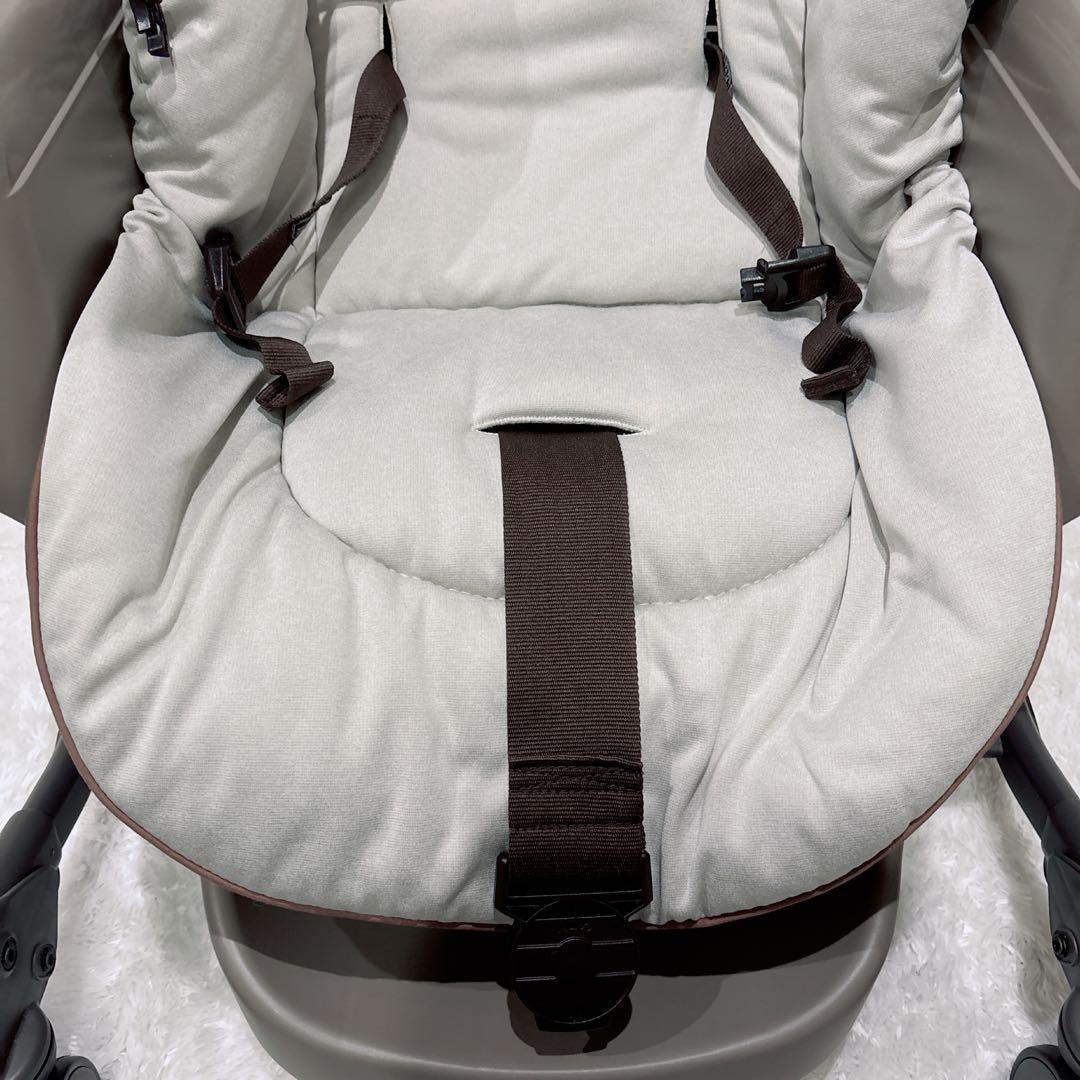 【未使用級】Combi コンビ ネムリラ オートスウィング バースデイ限定モデル