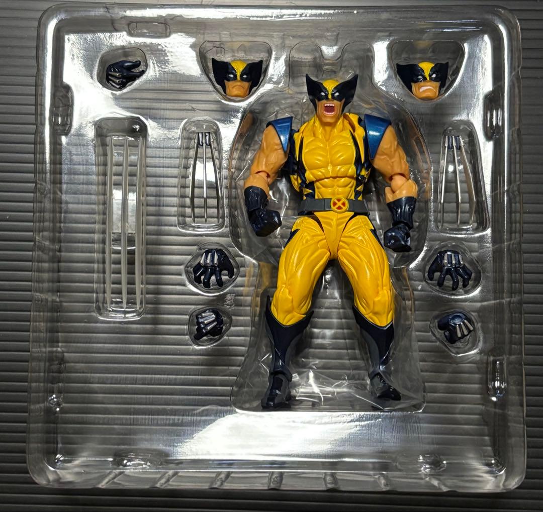 マーベル　アメイジングヤマグチ ウルヴァリン XMen アベンジャーズ 海洋堂