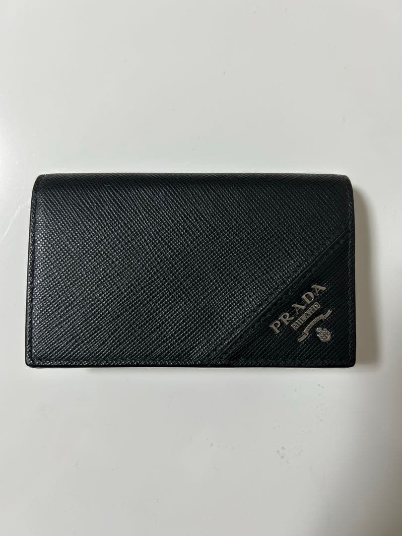 【美品】PRADAプラダ　サフィアーノ　ビジネスカード　名刺入れ