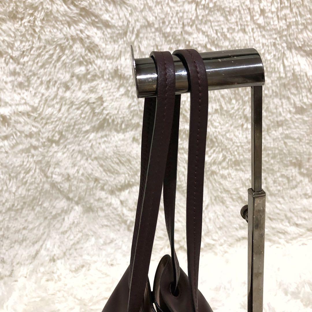 新品同様✨J&Mデヴィッドソン デイジーウィズスタッズ　レザー　ハンドバッグ