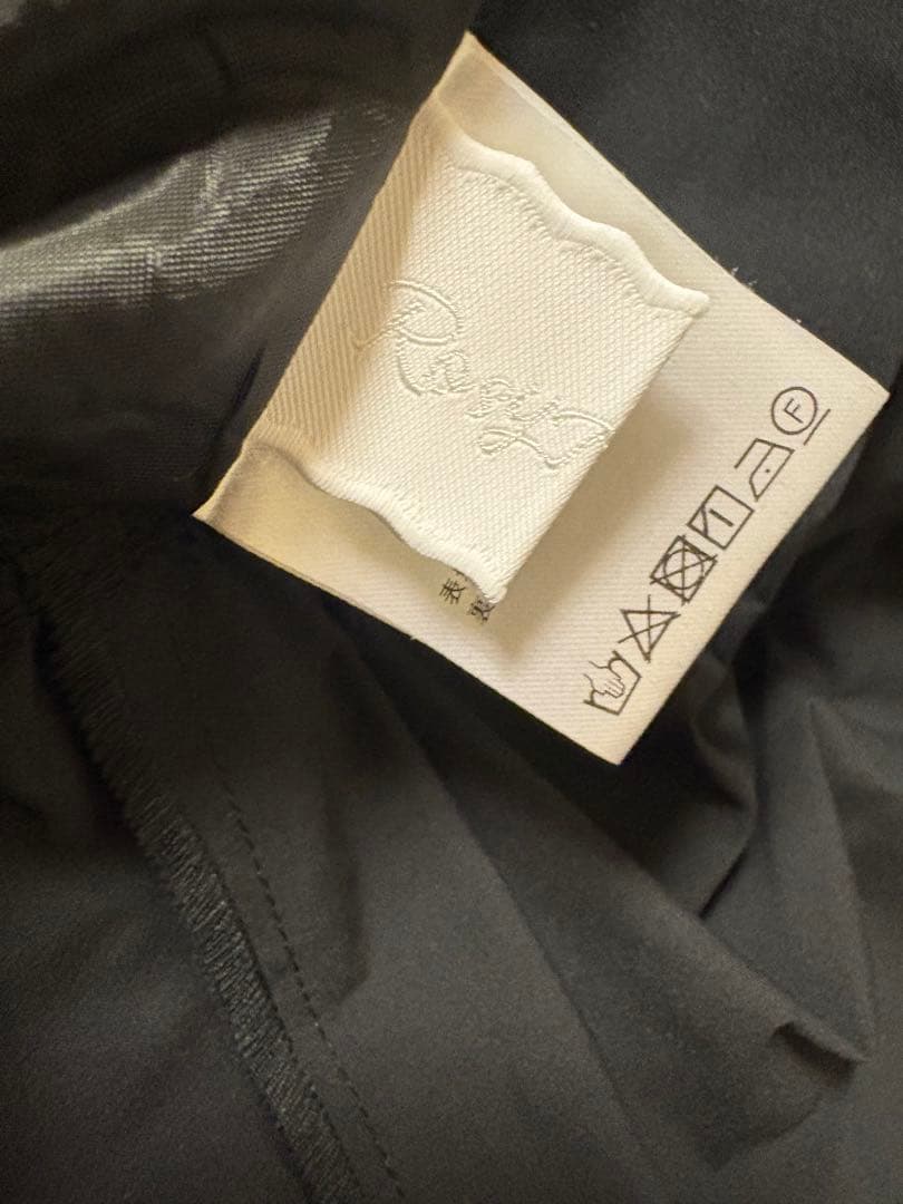 【mopooh】ロージーモンスター　オペラティアードワンピ　黒　Sサイズ