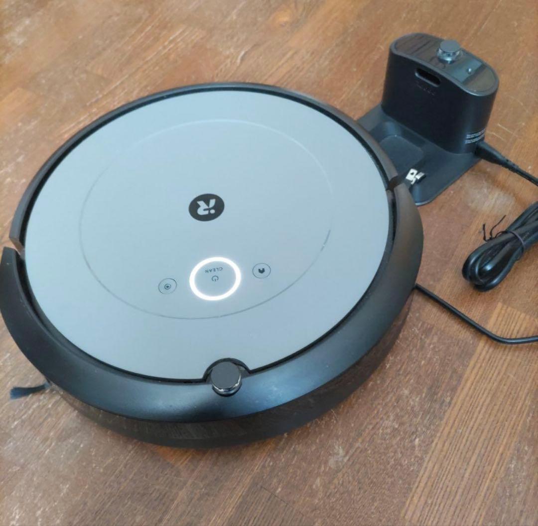 iRobot Roomba i2 本体＋交換パーツ付