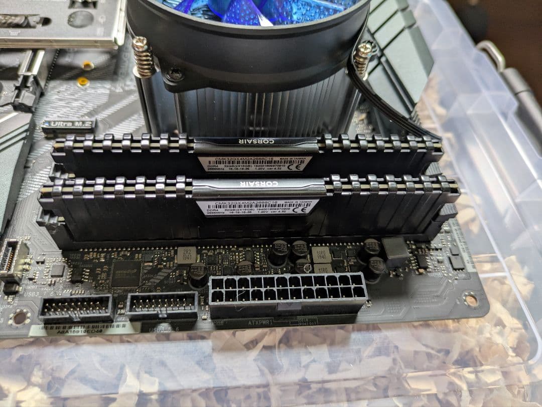 【動作品】i9-9900KF Z390 Extreme4 32GB