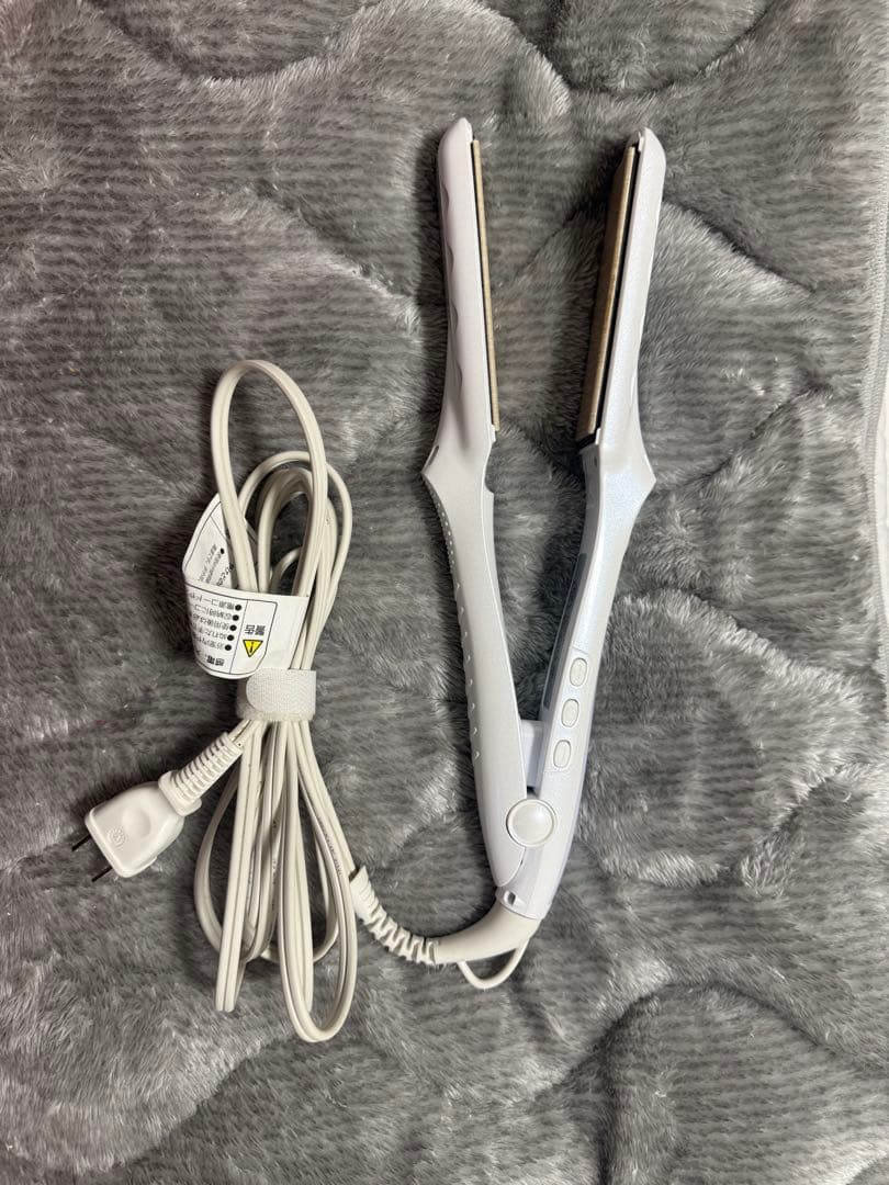 専用ページ 美品 絹女 KINUJO ヘアアイロンストレートアイロンLM-125