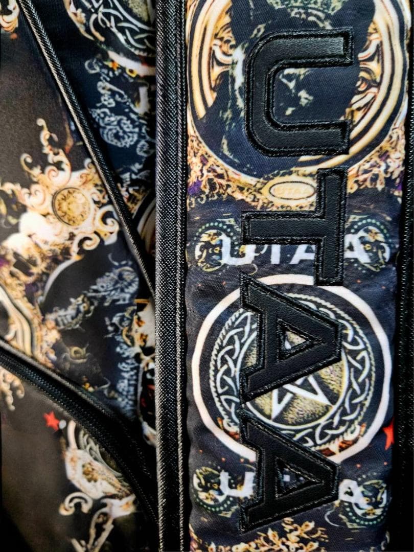 新品未使用展示品　超高級UTAA 超お買い得・プレミアゴージャスなキャディバッグ