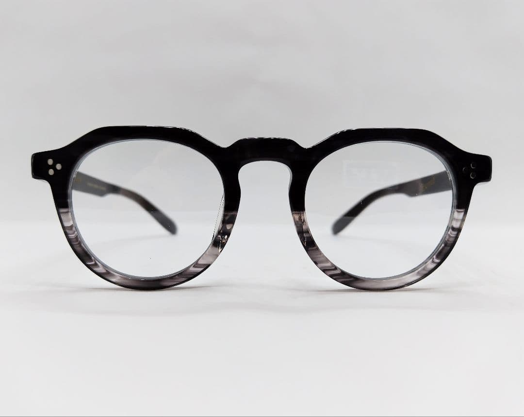 アンクラウドDEBONAIR/BLK-SASAフレーム×レンズ(調光GRY)