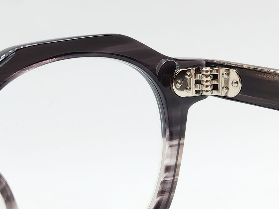 アンクラウドDEBONAIR/BLK-SASAフレーム×レンズ(調光GRY)