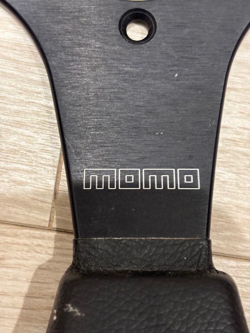 3スポークレザーステアリングホイール