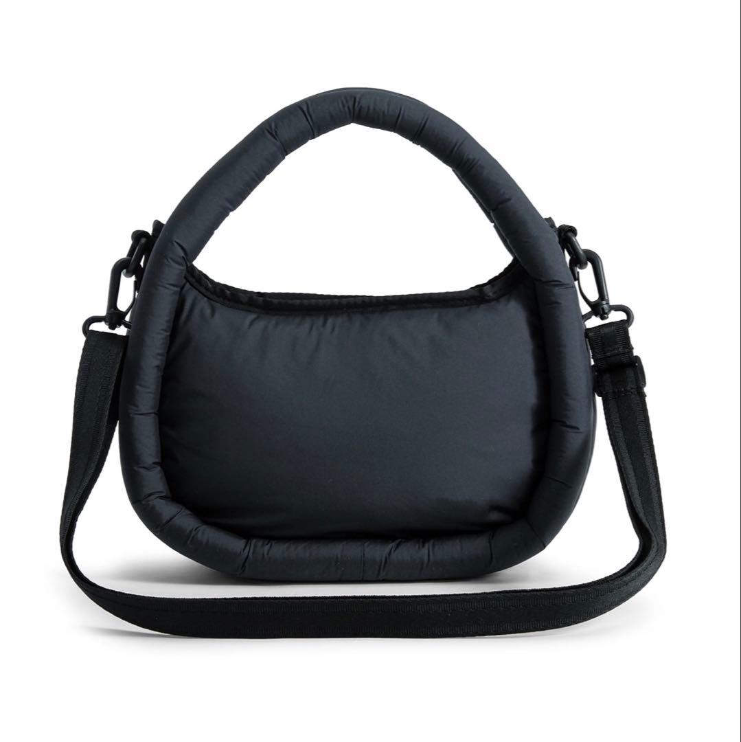 ma【新品】フレイムド パファー ミディ ホーボー　ブラック