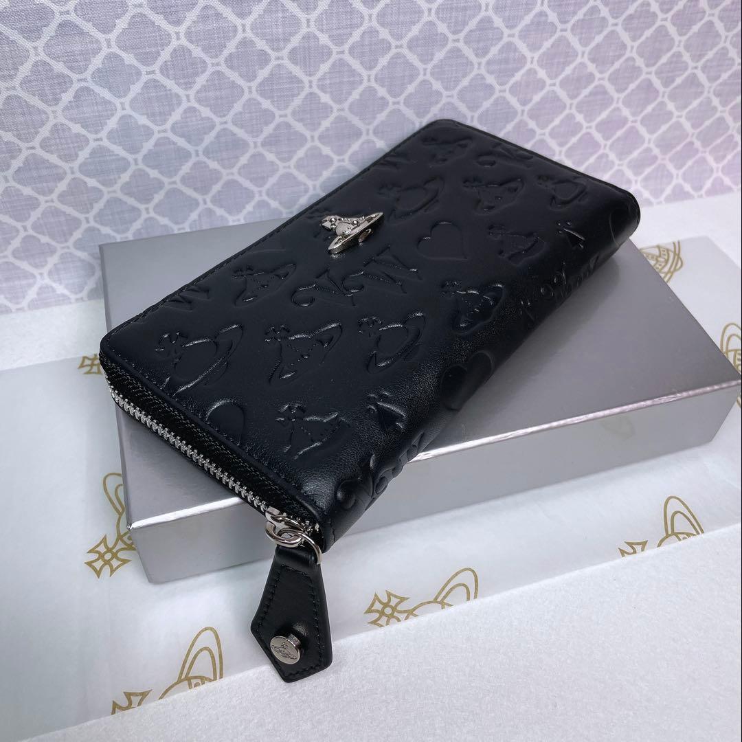 【内側に素敵な柄✩】Vivienne Westwood 長財布 黒マット