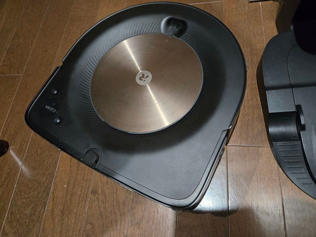 iRobot Roomba s9+ 本体