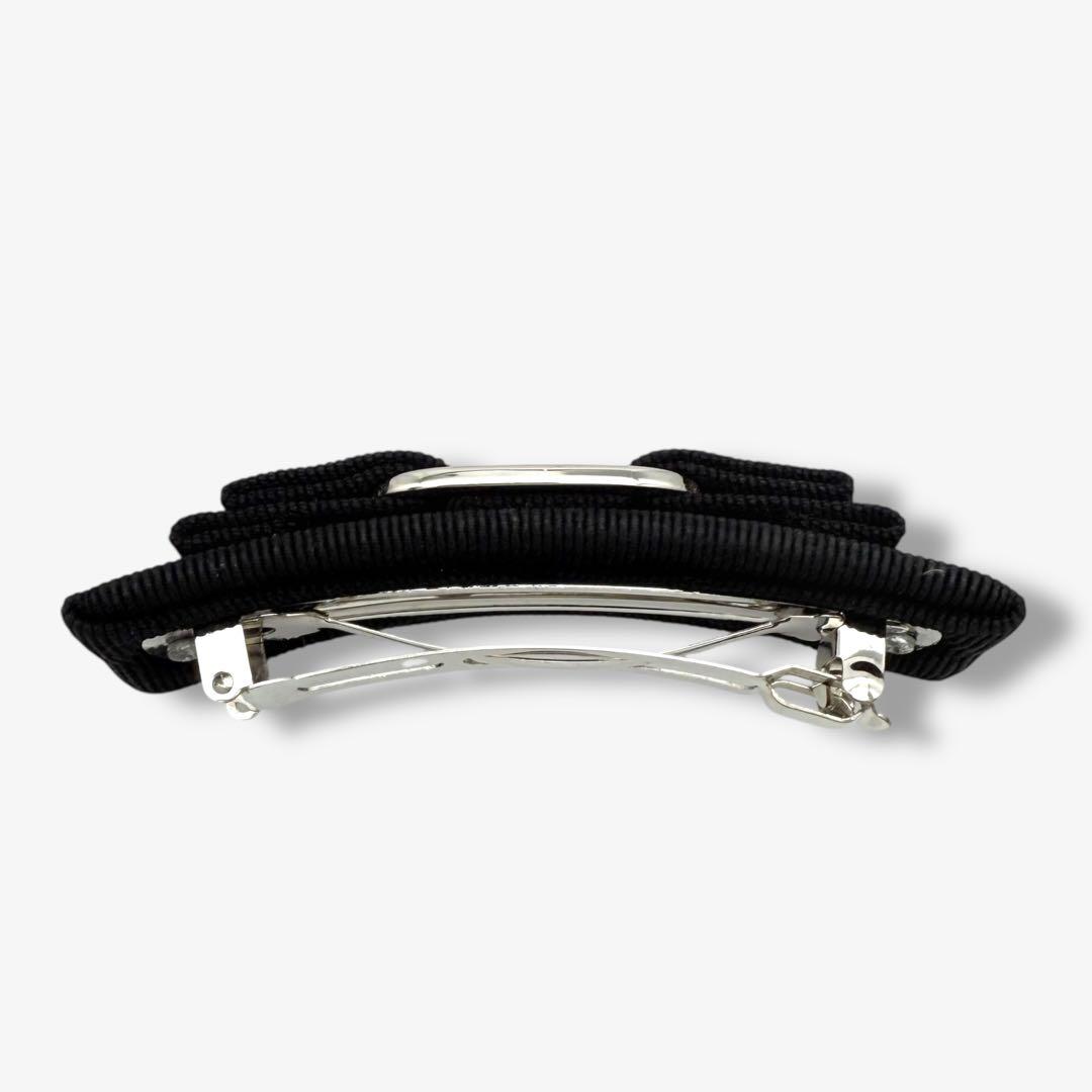 【美品】サルヴァトーレ フェラガモ ヴァラリボン バレッタ ブラック シルバー