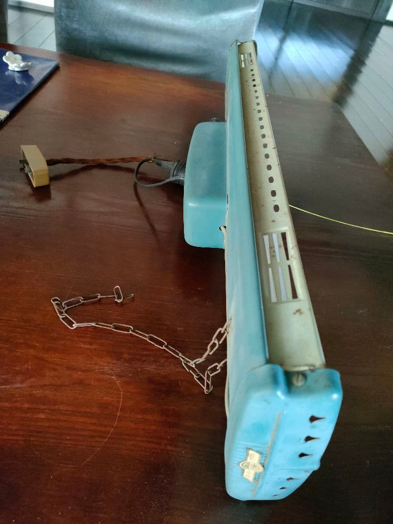 昭和レトロな吊り下げ蛍光灯　松下電器スーパーブライト　ナショナル　レア品