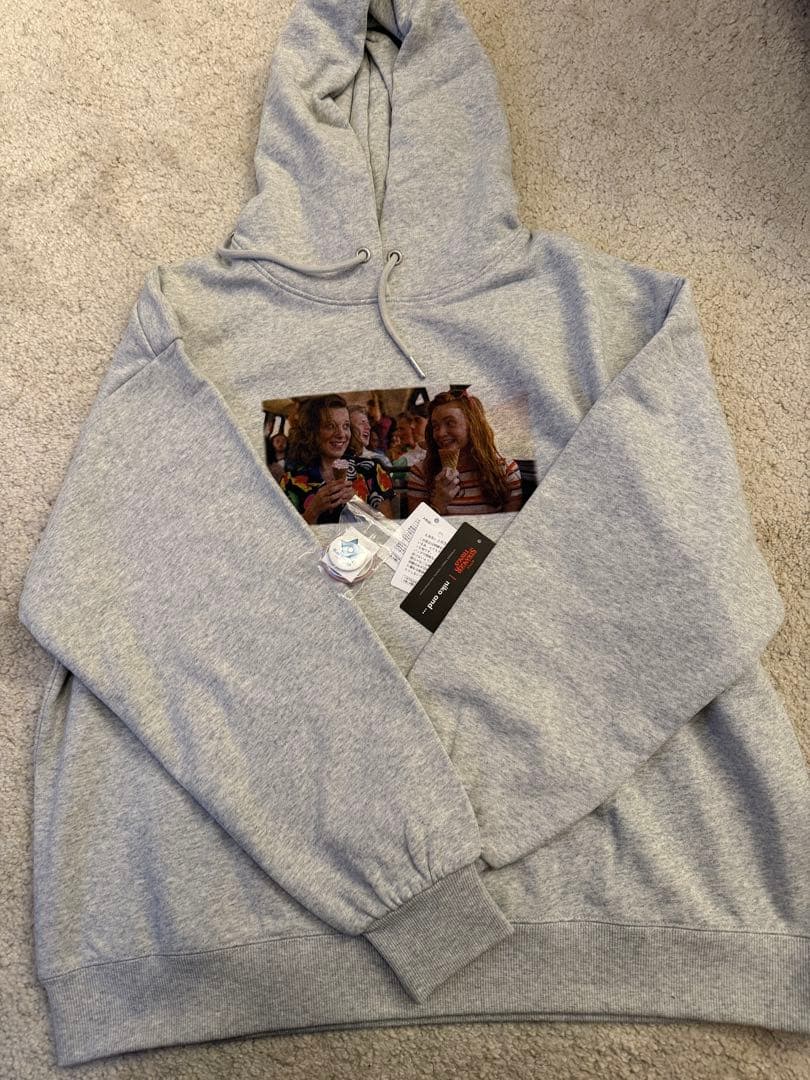 ストレンジャーシングス　パーカー